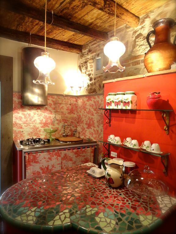 Vistalago Guesthouse Nemi Dış mekan fotoğraf